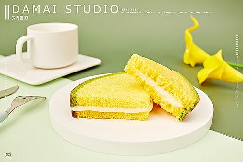 花妞吃哈密瓜吐司视频,趣味食验大揭秘！