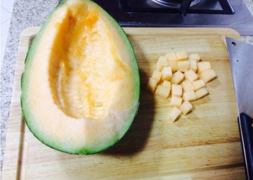 小伟吃哈密瓜视频大全