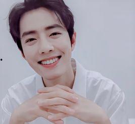 央视主持人肖战吃瓜视频