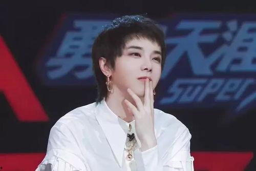 华晨宇吃瓜营销视频