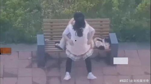 东北吃瓜小情侣图片视频