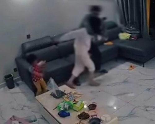 家暴吃瓜的视频在线观看